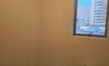 SE ARRIENDA DEPTO EN COND. JARDINES DEL SUR.