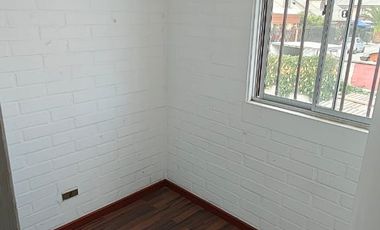 ARRIENDO CASA VILLA SANTA CLARA