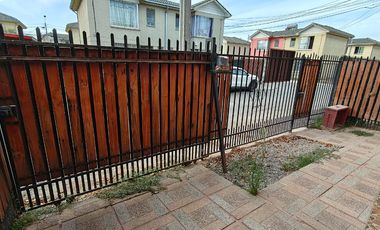 ARRIENDO CASA VILLA SANTA CLARA