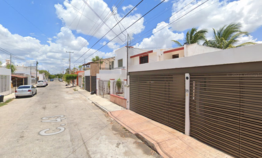CASA EN VENTA EN JARDINES DE PENSIONES MERIDA YUCATAN DE REMATE