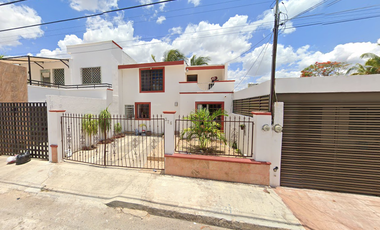 CASA EN VENTA EN JARDINES DE PENSIONES MERIDA YUCATAN DE REMATE