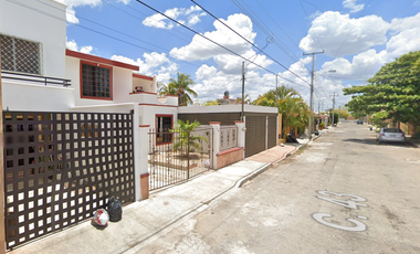 CASA EN VENTA EN JARDINES DE PENSIONES MERIDA YUCATAN DE REMATE