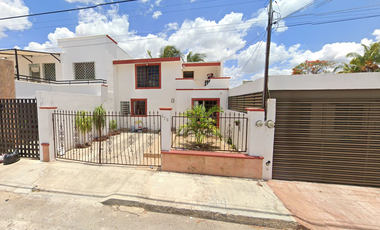 CASA EN VENTA EN JARDINES DE PENSIONES MERIDA YUCATAN DE REMATE