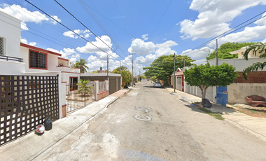 CASA EN VENTA EN JARDINES DE PENSIONES MERIDA YUCATAN DE REMATE