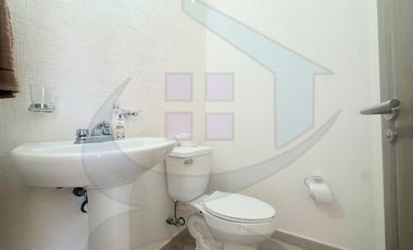 🏡 VENTA CASA EN LA MEJOR ZONA DE ZAKIA  $2,350,000