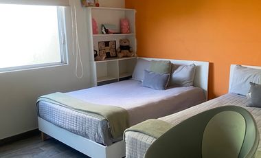 CASA EN RENTA EN TECAMACHALCO EN CALLE CON VIGILANCIA 24/7