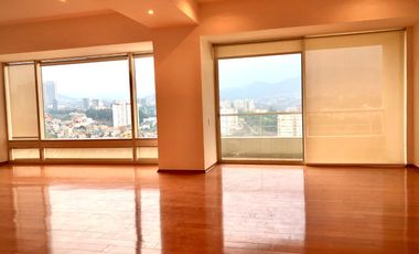 Venta departamento en Lomas Country, rodeado de naturaleza, luz y tranquilidad. Un espacio amplio y sofisticado con amenidades de primer nivel.