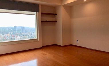 Venta departamento en Lomas Country, rodeado de naturaleza, luz y tranquilidad. Un espacio amplio y sofisticado con amenidades de primer nivel.