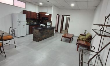 Suite Amoblada en Alquiler en Miraflores, 1 Habitación, 2 Baños, Garaje, Norte de Guayaquil.