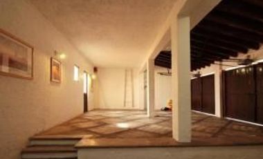 Casa en rancho cortes