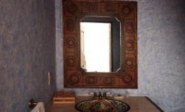 Casa en rancho cortes