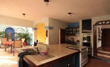 Casa en rancho cortes