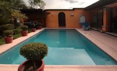 Casa en rancho cortes