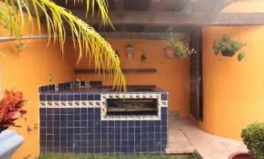 Casa en rancho cortes