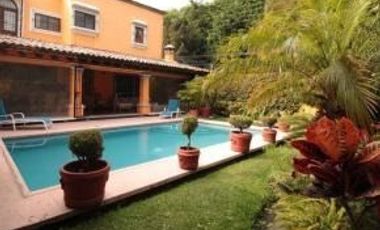 Casa en rancho cortes