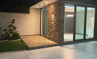 📍CASA  EN VENTA   MUY CERCA DE LA PLAZA DE TOROS, EN ORIZABA VER.