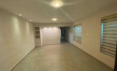 📍CASA  EN VENTA   MUY CERCA DE LA PLAZA DE TOROS, EN ORIZABA VER.