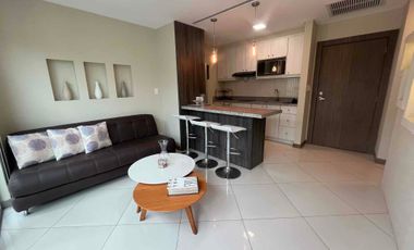 Se alquila suite amoblada con patio privado junto a Ciudad Colón - Pacific Plaza