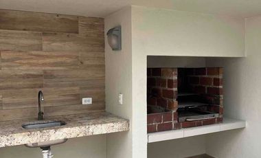 Se alquila suite amoblada con patio privado junto a Ciudad Colón - Pacific Plaza