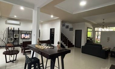 Disewakan Rumah Citraland Utama
