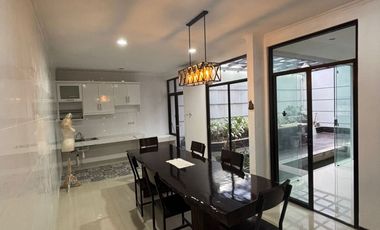 Disewakan Rumah Citraland Utama