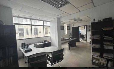 Venta de edificio esquinero comercial