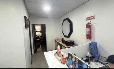 Venta de edificio esquinero comercial