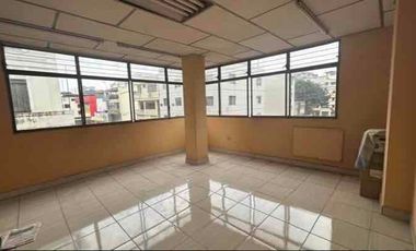 Venta de edificio esquinero comercial
