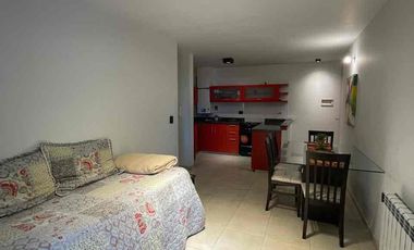 Vendo dpto de categoría amoblado a 200 Mtrs de la costanera