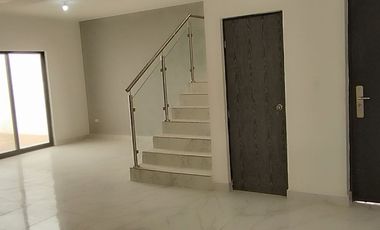 Casa en renta Fraccionamiento Prados de San Lorenzo