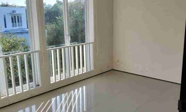 vila modern lingkungan tenang jimbaran kuta selatan