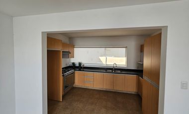 Casa en venta dentro de privada en San Mateo Atenco