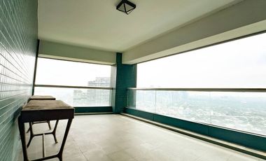 4BR + Den Penthouse with Balcony & 3 Parking Slots | Rizal Tower, Rockwell