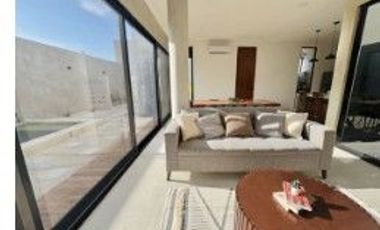 CASA de una planta. AMUEBLADA y con piscina