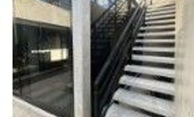 CASA de una planta. AMUEBLADA y con piscina