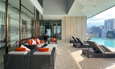 North-Facing Rare Item! Sukhumvit Skyline View!! For Sale – KRAAM Sukhumvit 26 Condominium 60.97 sq.m | 5 Mins Walk to BTS Phrom Phong!!