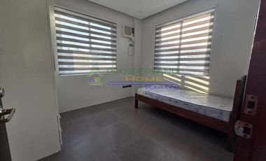 HOUSE FOR RENT – EAST/STA. ROSA LAGUNA