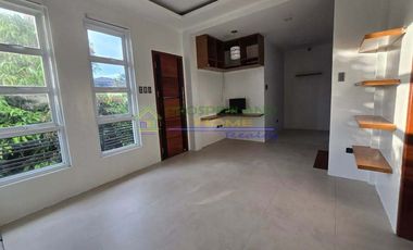 HOUSE FOR RENT – EAST/STA. ROSA LAGUNA