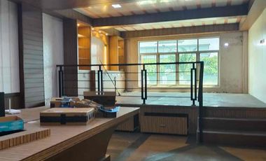 Disewakan ruko Elang Laut Pik siap pakai parkir luas