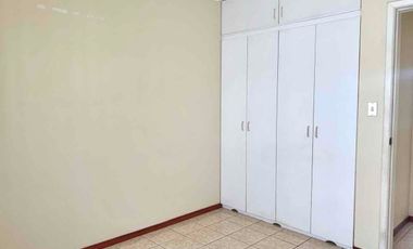 Eb Manta se vende casa de 3 dormitiorios. Sector Norte -  Urbanización Puerto Sol