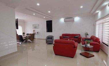 Residencial en venta 200 mts2 ubicación única dentro de la ciudad