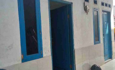 Rumah kontrakan 3 petak di Peusar Binong belakang taman Ubud Lippo Karawaci