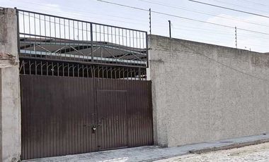BODEGA DE 350m2 EN RENTA EN LA COLONIA LAS PINTITAS A 700 METROS DE LA CARRETERA A CHAPALA CERCA DEL AEROPUERTO