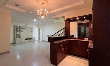 For Rent QUICK Pantai Indah Kapuk House PIK 8x20 4BR ensuite semi furnish 150mio/yr