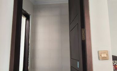 FOR RENT HUNIAN MINIMALIS 3 BR PRIVAT POOL LOCATION PREMIUM RENON