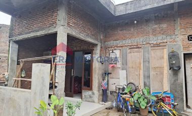 Rumah Nyaman 2 Lantai Ada Dak Atas, Akses Mudah ke Kampus UNKAMA & Wisata Bonderland
