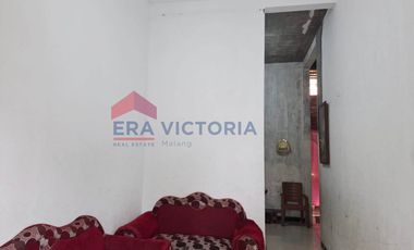 Rumah Nyaman 2 Lantai Ada Dak Atas, Akses Mudah ke Kampus UNKAMA & Wisata Bonderland