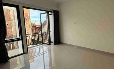 Rumah 2 Lantai Siap Huni Di Tirtonirmolo Bantul