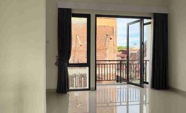 Rumah 2 Lantai Siap Huni Di Tirtonirmolo Bantul