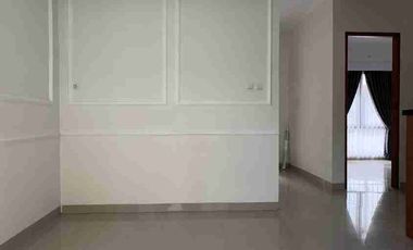 Rumah 2 Lantai Siap Huni Di Tirtonirmolo Bantul